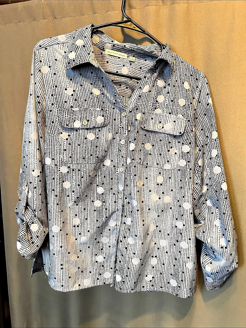 Notations Abstract Print Button Down Shirt in White & Black Size Small Like New